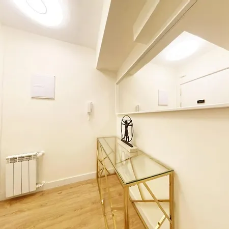 A Luxurious Retreat In San Sebastian 公寓 *